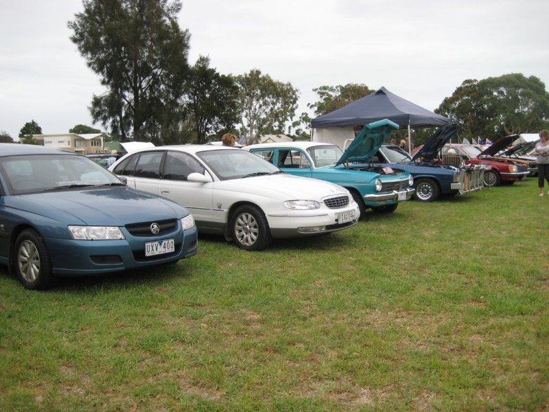 airshow -Isabella&Marcus car show 094_800x600.jpg